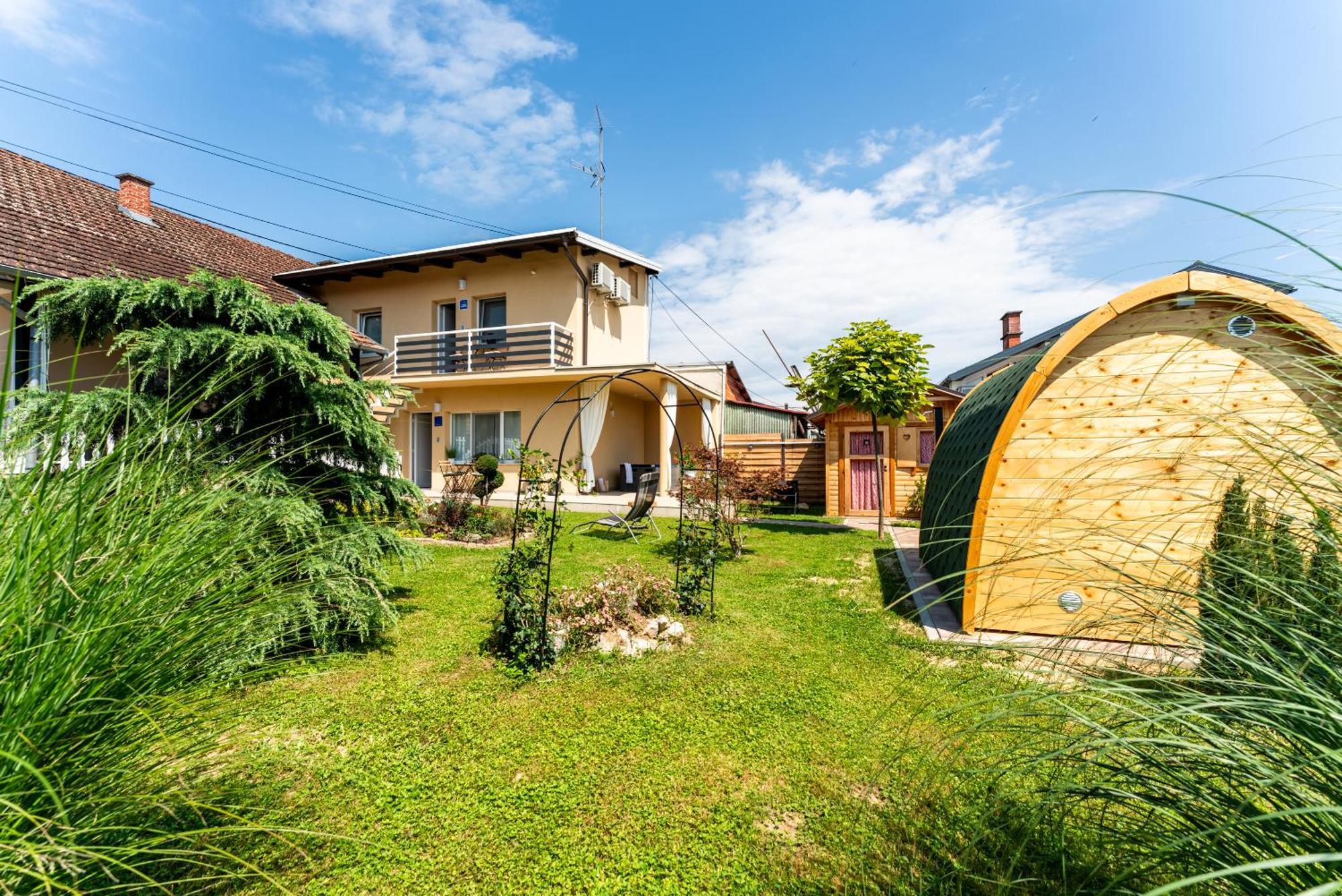 Studio Apartman The Little Prince Bjelovar Ngoại thất bức ảnh